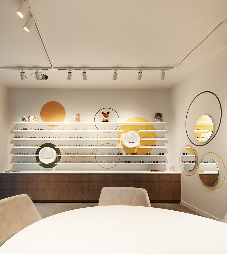 Uniform look of shop interiors with wood-textured melamine-faced furniture panels from Unilin Panels 